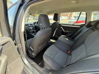 SKODA OCTAVIA 1.6 TDI CR 110 SE 5dr