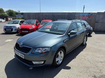 SKODA OCTAVIA 1.6 TDI CR 110 SE 5dr