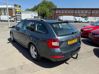 SKODA OCTAVIA 1.6 TDI CR 110 SE 5dr
