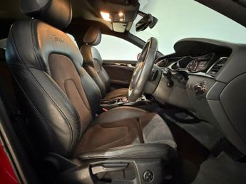 AUDI A4 2.0 TDI 177 Black Edition 5dr Multitronic