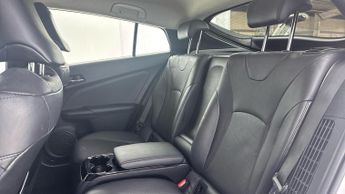 TOYOTA PRIUS 1.8 VVT 8.8kWh Excel Hatchback 5dr Petrol Plug-in Hybrid CVT Eur