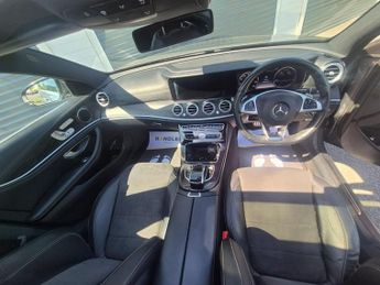 MERCEDES-BENZ E CLASS E220d AMG Line Premium 4dr 9G-Tronic