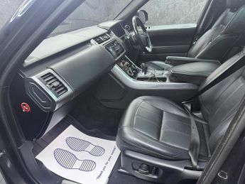 LAND ROVER RANGE ROVER SPORT 3.0 SDV6 HSE Dynamic 5dr Automatic *Pan Roof - FSH* 