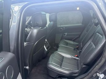 LAND ROVER RANGE ROVER SPORT 3.0 SDV6 HSE Dynamic 5dr Automatic *Pan Roof - FSH* 