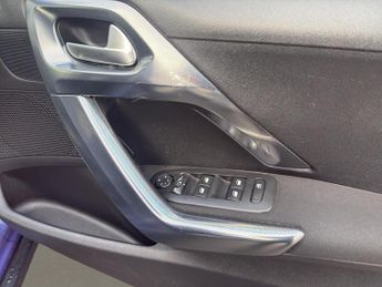 PEUGEOT 2008 1.6 e-HDi Allure 5dr