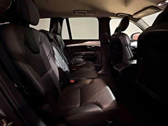 VOLVO XC90 2.0 D5 PowerPulse Momentum 5dr AWD Geartronic