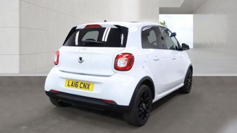 SMART FORFOUR 1.0 White Edition 5dr Auto