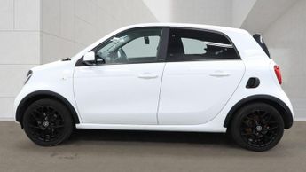 SMART FORFOUR 1.0 White Edition 5dr Auto