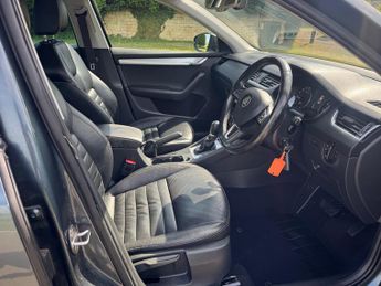 SKODA OCTAVIA 1.6 TDI CR 110 SE L 5dr DSG