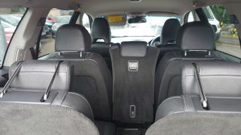 VOLVO XC90 2.4 D5 [200] SE 5dr Geartronic