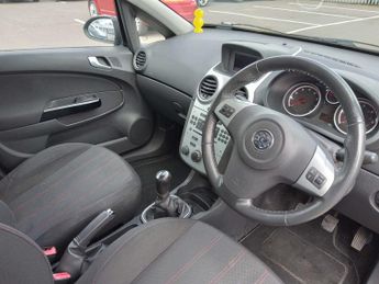 VAUXHALL CORSA 1.4i 16V SXi 5dr [AC]