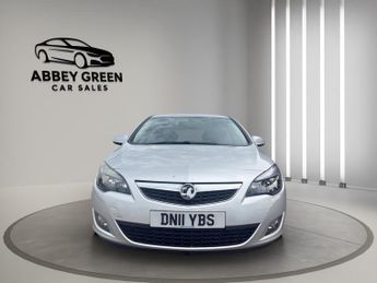 VAUXHALL ASTRA 1.4i 16V SRi 5dr