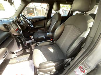 MINI COUNTRYMAN 1.6 Cooper D 5dr