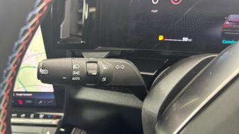 RENAULT AUSTRAL 1.2 E-TECH techno esprit Alpine SUV 5dr Petrol Hybrid Auto Euro 
