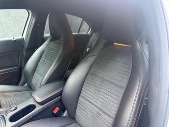 MERCEDES-BENZ A-CLASS A200d AMG Line Premium 5dr Auto