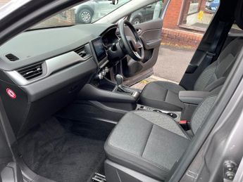 RENAULT CAPTUR 1.6 E-Tech full hybrid 145 Evolution 5dr Auto