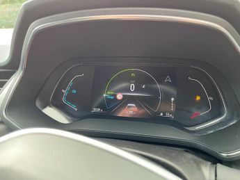 RENAULT CAPTUR 1.6 E-Tech full hybrid 145 Evolution 5dr Auto