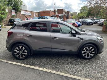 RENAULT CAPTUR 1.6 E-Tech full hybrid 145 Evolution 5dr Auto