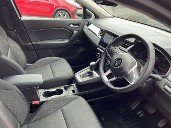 RENAULT CAPTUR 1.6 E-Tech full hybrid 145 Evolution 5dr Auto