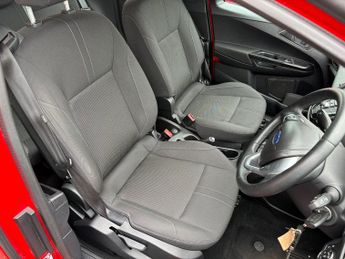 FORD B-MAX 1.6 Zetec 5dr Automatic
