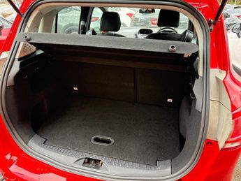 FORD B-MAX 1.6 Zetec 5dr Automatic