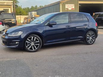 VOLKSWAGEN GOLF 1.4 TSI 125 S 5dr DSG