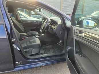 VOLKSWAGEN GOLF 1.4 TSI 125 S 5dr DSG