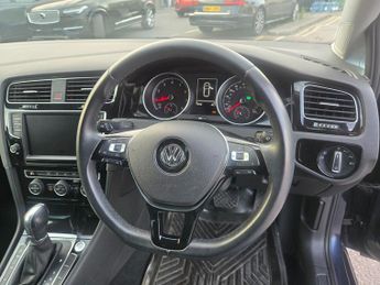 VOLKSWAGEN GOLF 1.4 TSI 125 S 5dr DSG