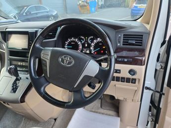 TOYOTA ALPHARD Vellfire 8 seater Fresh Import warranted mileage ULEZ compliance