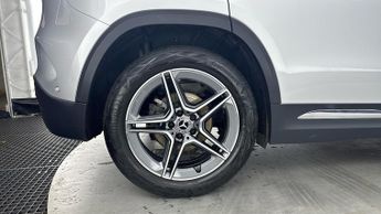 MERCEDES-BENZ GLA 1.3 GLA200 AMG Line (Executive) SUV 5dr Petrol 7G-DCT Euro 6 (s/