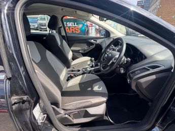 FORD FOCUS 1.6 TDCi 115 Zetec 5dr