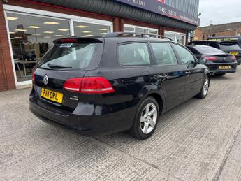 VOLKSWAGEN PASSAT 1.6 TDI Bluemotion Tech S 5dr ++ 35 TAX / 64 MPG / 12 MONTHS MOT