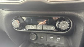 NISSAN JUKE 1.0 DIG-T N-Connecta SUV 5dr Petrol DCT Auto Euro 6 (s/s) (114 p