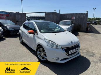Peugeot 208 1.2 Automatic
