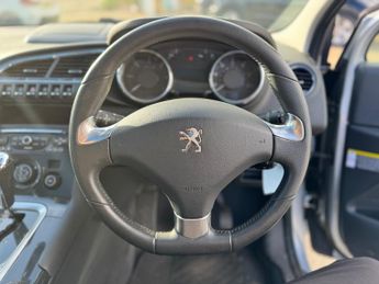 PEUGEOT 3008 2.0 HDi 163 Allure 5dr Auto