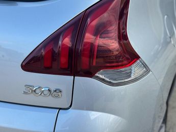 PEUGEOT 3008 2.0 HDi 163 Allure 5dr Auto