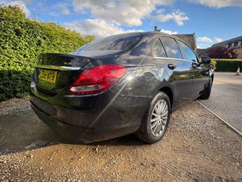 MERCEDES-BENZ C CLASS C220 BlueTEC SE 4dr Auto