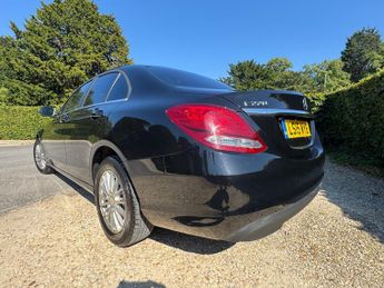 MERCEDES-BENZ C CLASS C220 BlueTEC SE 4dr Auto
