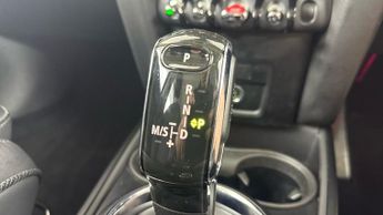 MINI COUNTRYMAN 1.5 Cooper Exclusive SUV 5dr Petrol Steptronic Euro 6 (s/s) (136