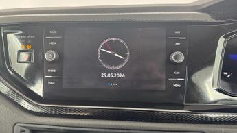 VOLKSWAGEN TAIGO 1.0 TSI Life SUV 5dr Petrol DSG Euro 6 (s/s) (115 ps)