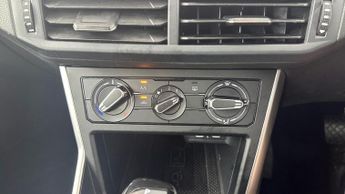 VOLKSWAGEN TAIGO 1.0 TSI Life SUV 5dr Petrol DSG Euro 6 (s/s) (115 ps)