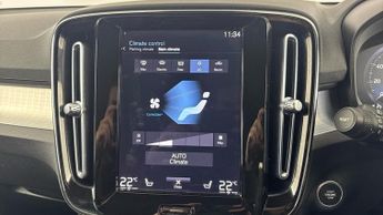 VOLVO XC40 1.5h T4 Recharge 10.7kWh Plus SUV 5dr Petrol Plug-in Hybrid Auto