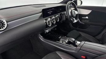 MERCEDES-BENZ CLA 1.3 CLA200 AMG Line (Premium) Coupe 4dr Petrol 7G-DCT Euro 6 (s/
