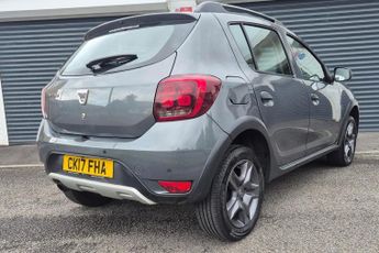 DACIA SANDERO STEPWAY 0.9 TCe SE Summit 5dr