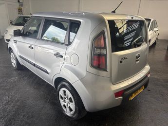 KIA SOUL 1.6 1 5dr Auto