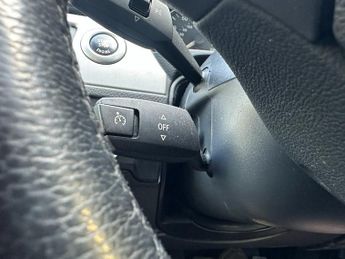 BMW 3 SERIES 2.0 320i SE Touring 5dr Petrol Auto Euro 4 (150 ps)