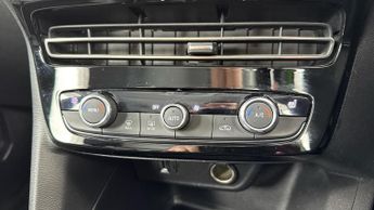 VAUXHALL MOKKA ELECTRIC 50kWh Elite Premium SUV 5dr Electric Auto (136 ps)