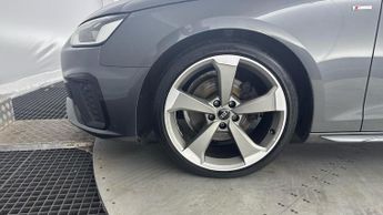 AUDI A4 AVANT 2.0 TFSI 35 Black Edition Estate 5dr Petrol S Tronic Euro 6 (s/s