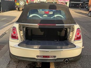 MINI CONVERTIBLE 1.6 Cooper D 2dr