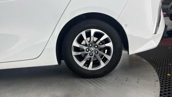 TOYOTA PRIUS 1.8 VVT 8.8kWh Excel Hatchback 5dr Petrol Plug-in Hybrid CVT Eur